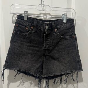 Levi's Black Denim Wedgie Frayed Hem Women's Shorts Size 24